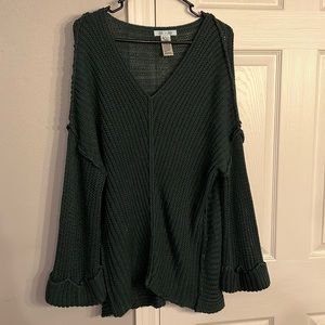 Green sweater with bell sleeves - size Large